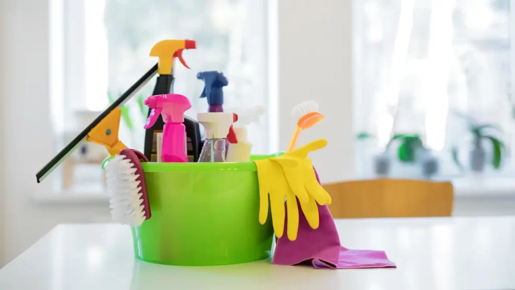 Materiais de lista de produtos de limpeza
