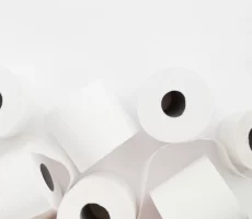rolo de papel higiênico