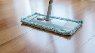 Um mop para como deixar o seu piso brilhando